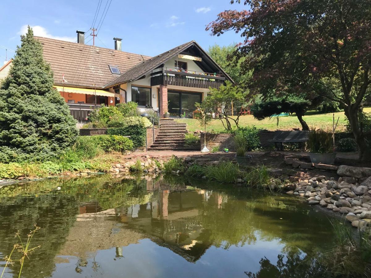 Ferienwohnung Seerose Bad Wildbad I. Schwarzwald エクステリア 写真